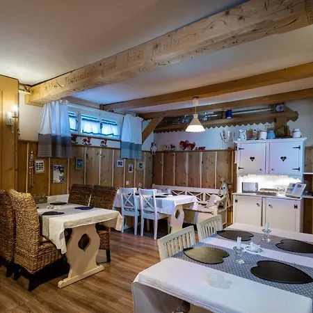 בית הארחה Enrico 2*